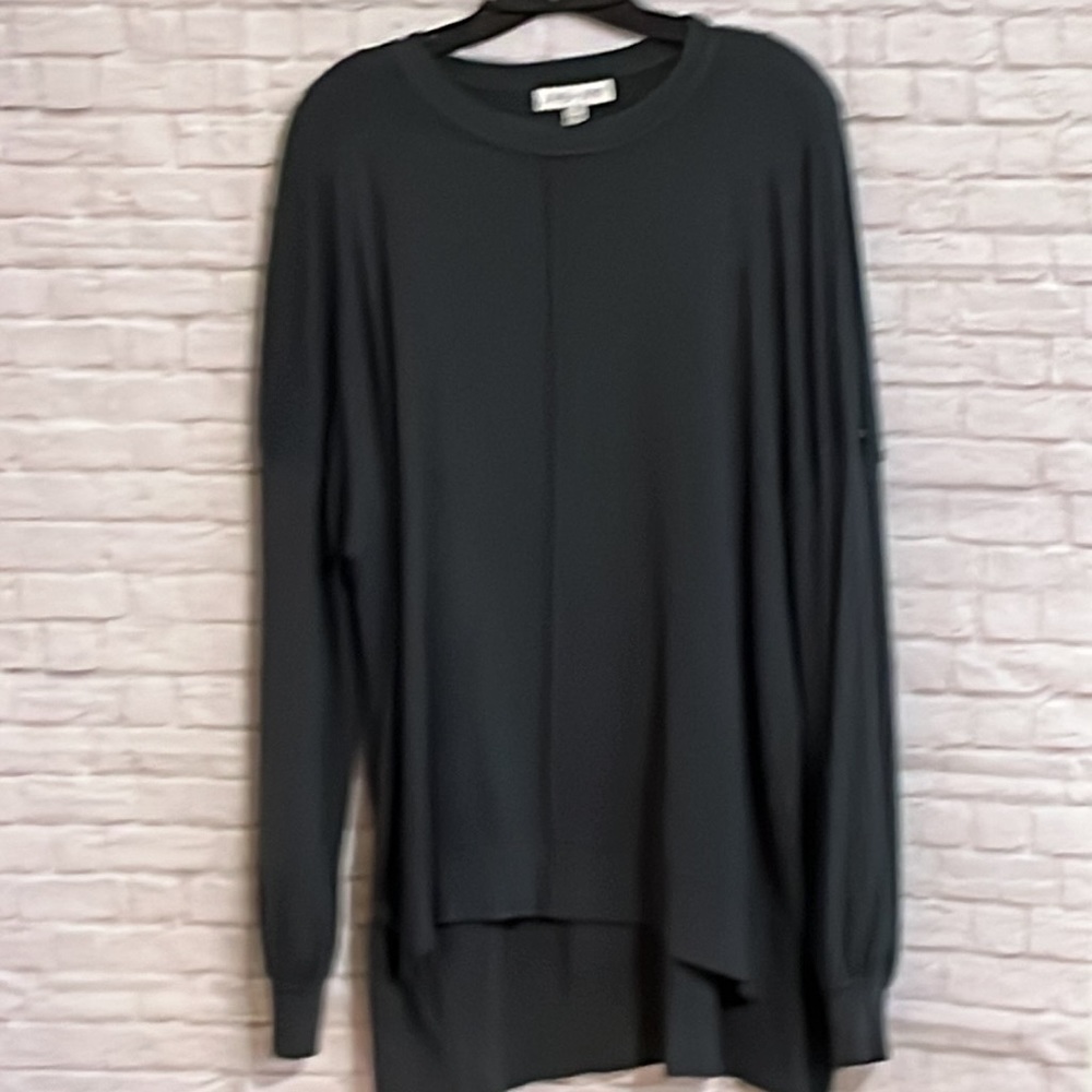 She + Sky Dark Green Tunic Sweater